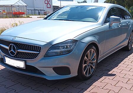 Mercedes-Benz CLS 220 Shooting Brake BlueTEC Shoot...