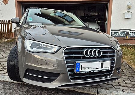 Audi A3 1.4 TFSI Attraction Attraction