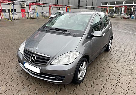 Mercedes-Benz A 160 CDI BlueEFFICIENCY -