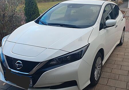 Nissan Leaf 150 PS 39KWH -