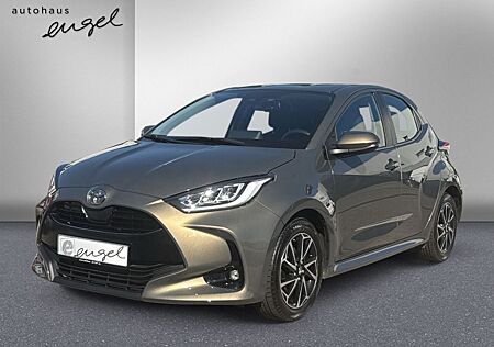 Toyota Yaris 1.5 VVT-iE Club,ACC,KAMERA,LED,CARPLAY,SHZ
