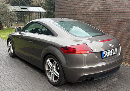 Audi TT Coupe 2.0 TDI quattro -