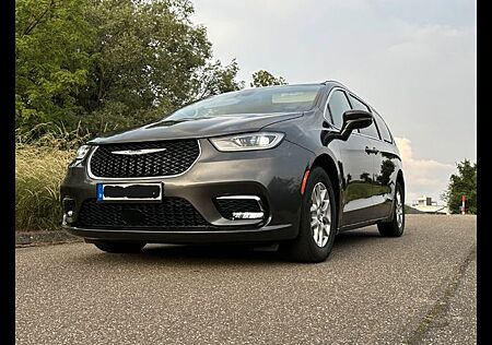 Chrysler Pacifica ACC.Leder.LED.TWA.RFK.SH.CAR-Play.SHZ.LPG-GAS