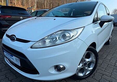 Ford Fiesta Titanium KLIMA USB CD elk.FENSTER