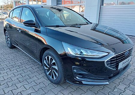 Ford Focus Lim. Titanium Edt*Easy-Park*Fahrerass-Pkt