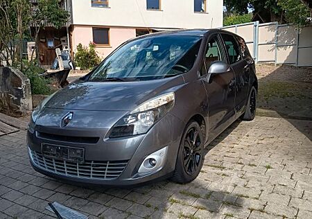 Renault Grand Scenic Dynamique TCe 130 Dynamique