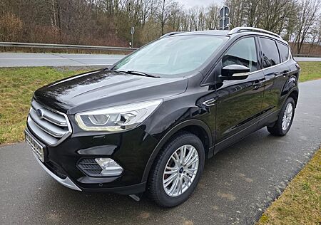 Ford Kuga 1,5 EcoBoost 2x4 110kW Business Edition...