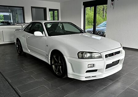 Nissan Skyline *Sofort Verfügbar*BNR34*