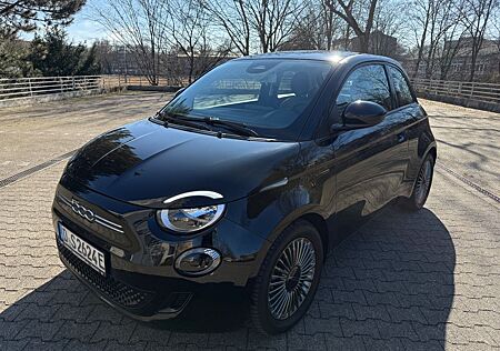 Fiat 500E ICON Limousine 42 kWh ICON