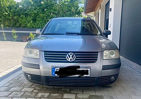VW Passat Variant Volkswagen 1.9TDI 96kw Basis Variant Basis