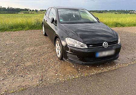 VW Golf Volkswagen 1.6 TDI BMT Comfortline R Line