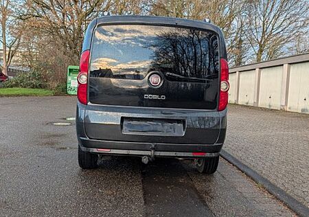 Fiat Doblo 2.0 16V Multijet St&Stopp Emotion Fami...