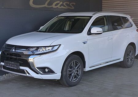Mitsubishi Outlander PHEV 4WD