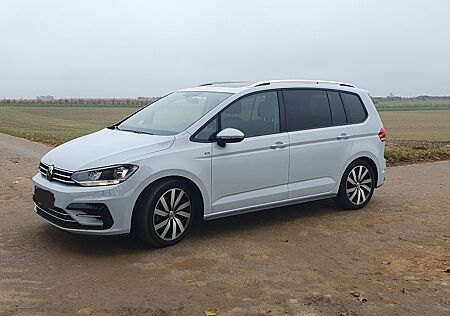 VW Touran Volkswagen 2.0 TDI R Line SCR DSG Join