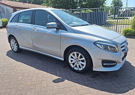 Mercedes-Benz B 180 CDI NAvi / Clima Automatic