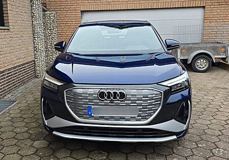 Audi Q4 e-tron Q4 35 e-tron - Sportback 2x S-line, ACC,Leder...