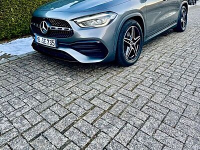 Mercedes-Benz GLA 200 d AMG Line - 1.Hand - Top Ausgestattet.