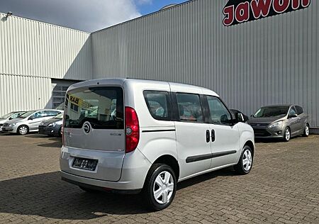 Opel Combo 1,4i EURO 5 * 1 HAND 5 SITZER TÜV 3.27 EUR