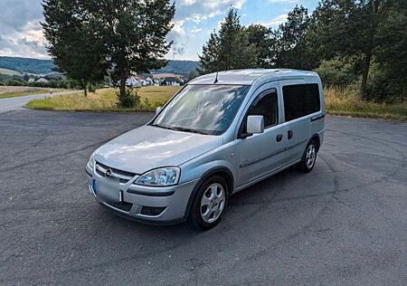 Opel Combo 1.7 DTI -