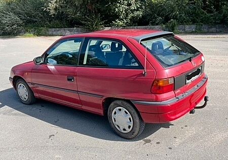 Opel Astra 1.4 -