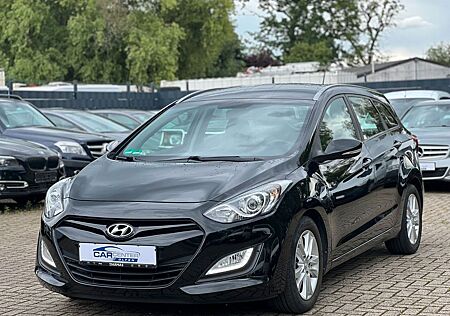 Hyundai i30 1.6 CRDi cw FIFA World Cup Edition