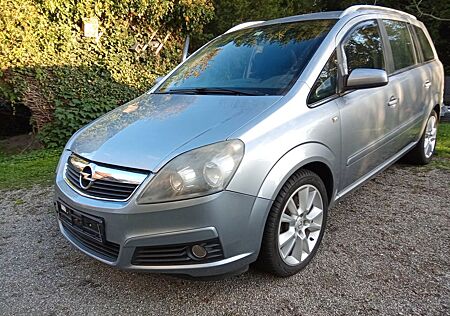 Opel Zafira 1.9 CDTI 120Ps -7 Sitzer