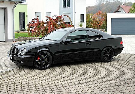 Mercedes-Benz CLK 430 V8 tief, stark. schwarz