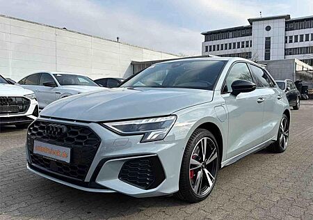 Audi A3 45 TFSIe 2x S line ACC BLACK RAUTE 18Z KAMERA