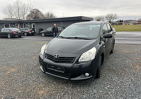 Toyota Verso Life 1.8