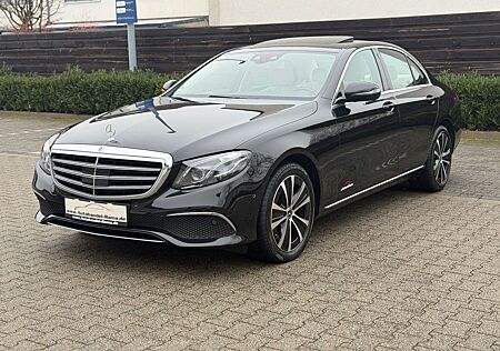 Mercedes-Benz E 200 E 200d Exclusive Multibeam Widescreen S-Dach