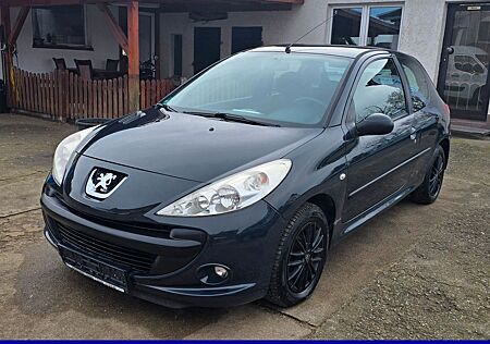 Peugeot 206 + Basis+KLIMA+AHK