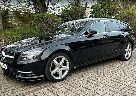 Mercedes-Benz CLS 350 Shooting Brake x218 AMG Styling Paket