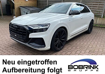 Audi Q8 45 3.0 TDI quattro competition plus Navi LED