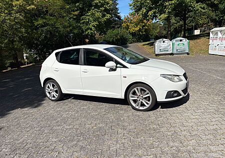 Seat Ibiza 6J 1.9 TDI weiß EZ 01/09