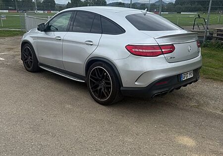 Mercedes-Benz GLE 63 AMG GLE 63S AMG Coupé 22 Zoll Night Paket
