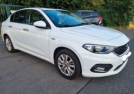 Fiat Tipo 1.4 16V LOUNGE