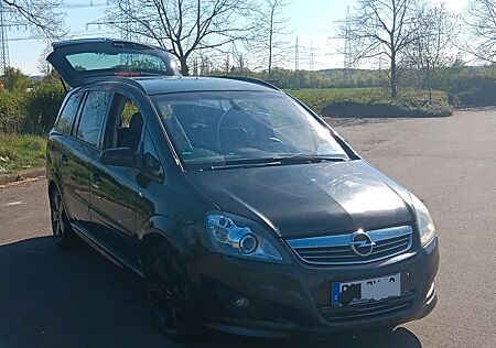Opel Zafira 1.8 Family Family