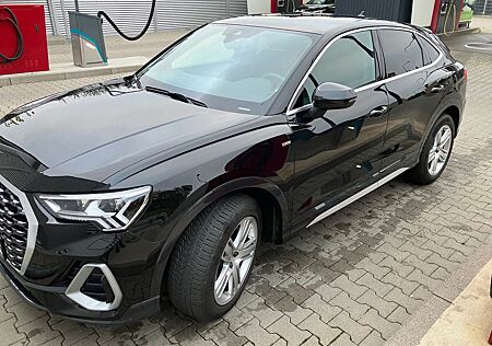 Audi Q3 Sportback 45 TFSI quattro S line LED AHK