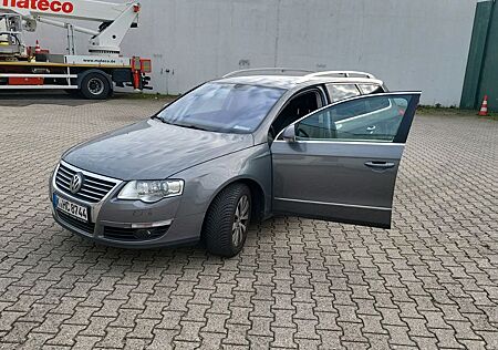 VW Passat Variant Volkswagen 2.0 TDI DPF DSG 125kW Highlin...