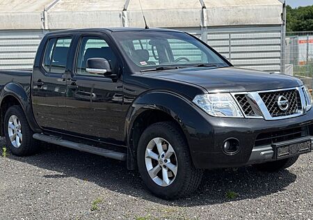 Nissan Navara Pickup Double Cab SE 4X4/TÜV 8.25/Klimaa