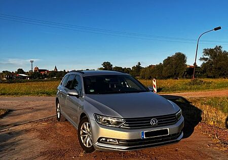 VW Passat Variant Volkswagen 1.4 TSI ACT BMT Comfortline V...