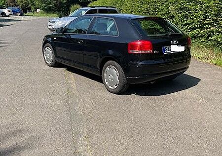 Audi A3 1.6 Attraction Attraction