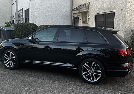 Audi SQ7 4.0 TDI quattro tiptronic - Black Edition