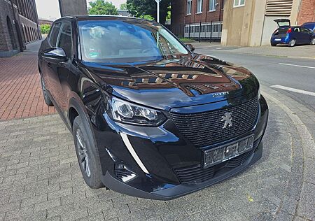 Peugeot 2008 Active Pack*LED*Kamera*Alu*Sitzh.*1.Hand
