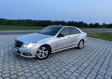Mercedes-Benz E 350 CGI BlueEFFICIENCY AVANTGARDE AVANTGARDE