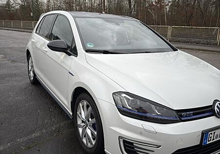 VW Golf Volkswagen 1.4TSI DSG GTE GTE