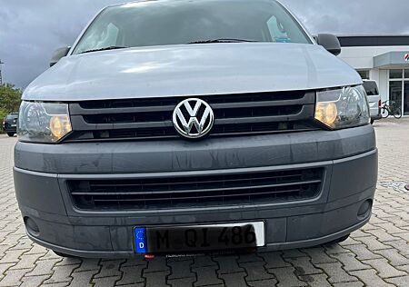 VW T5 Kombi Volkswagen 9 Sitzer Lang Automatik