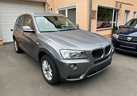 BMW X3 Baureihe sDrive18d-Klimaaut.-Leder-8 Fach