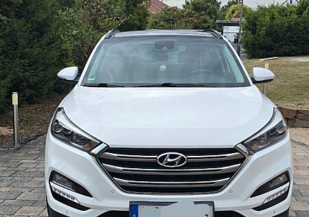 Hyundai Tucson 1.6 T-GDI 4WD DCT Premium (EU)
