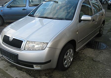 Skoda Fabia 1.4 16V Comfort Klima TÜV+Service neu